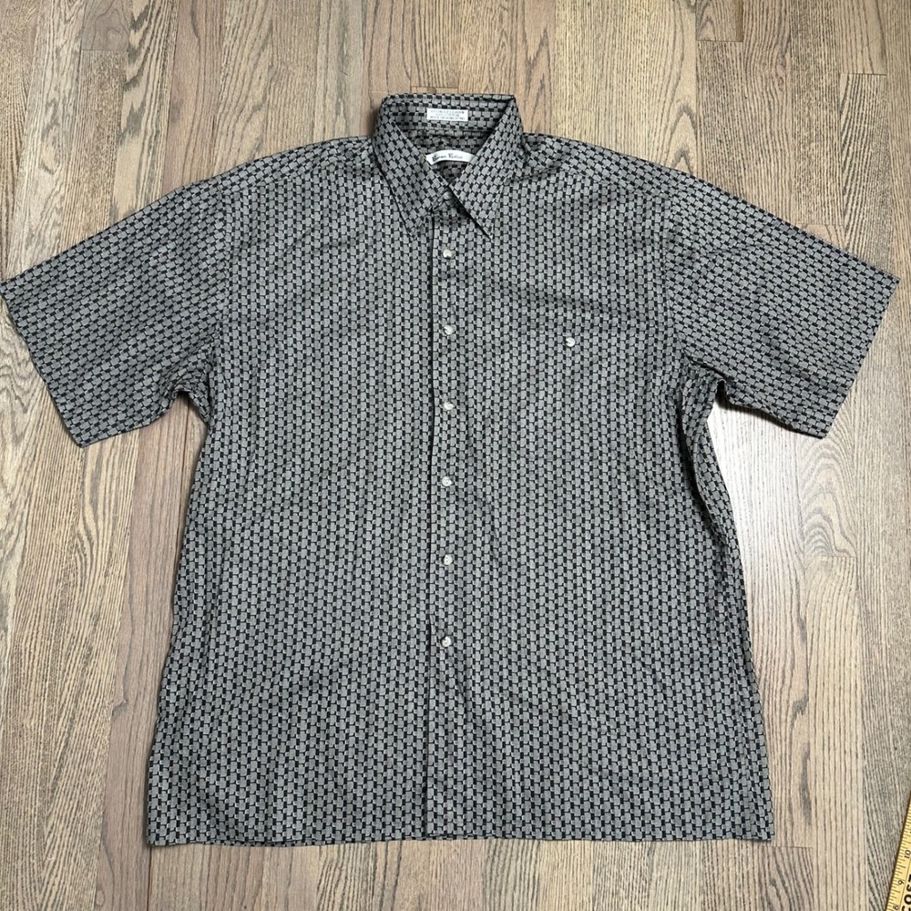 Burma Bibas Men's Large Short Sleeve Button Up Geometric Print Shirt